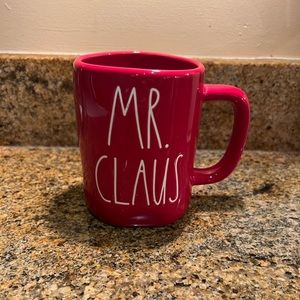 Rae Dunn Mug Brand New Never Used.